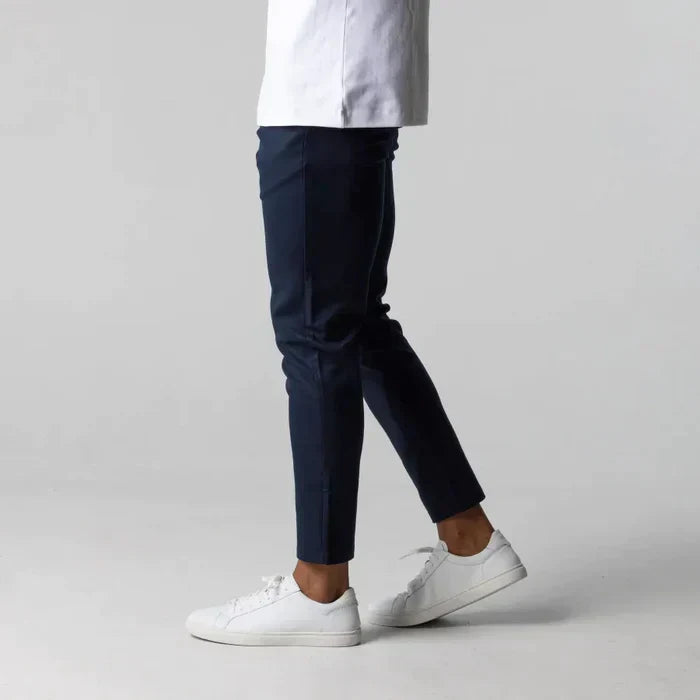 Avani™ - Vielseitige schmale Hose