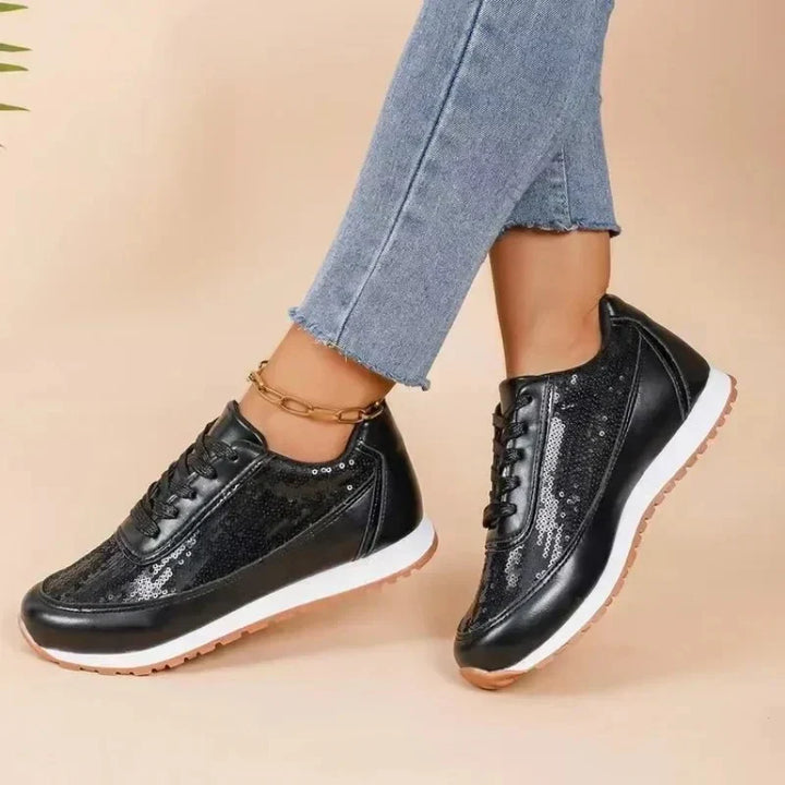 Emilia | Bequeme Laufschuhe in Schwarz und Silber