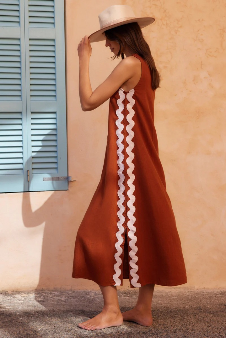 Lizz™ - Geschnittenes ärmelloses Kleid