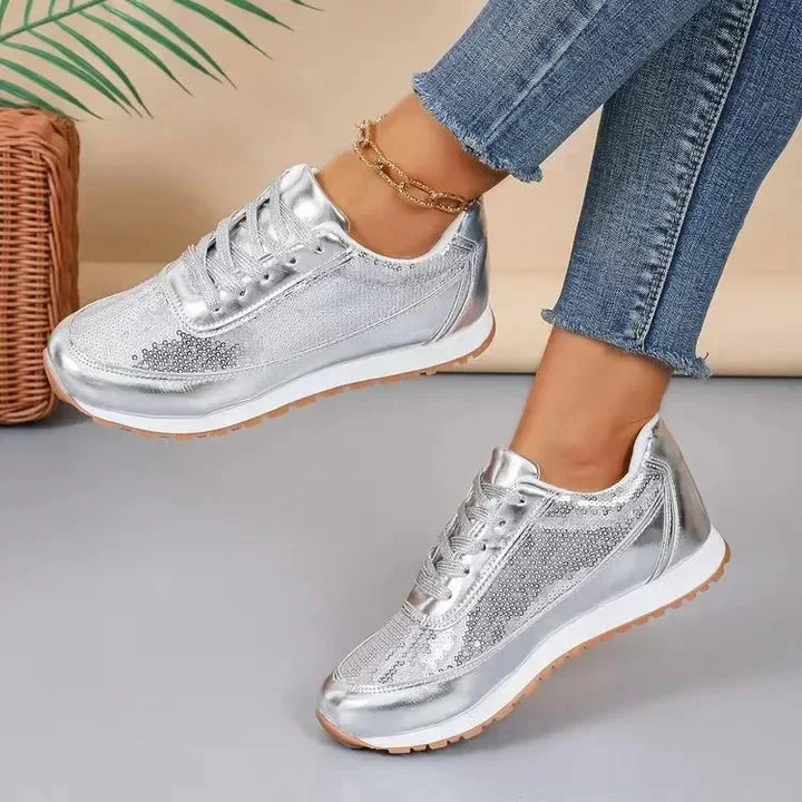 Emilia | Bequeme Laufschuhe in Schwarz und Silber